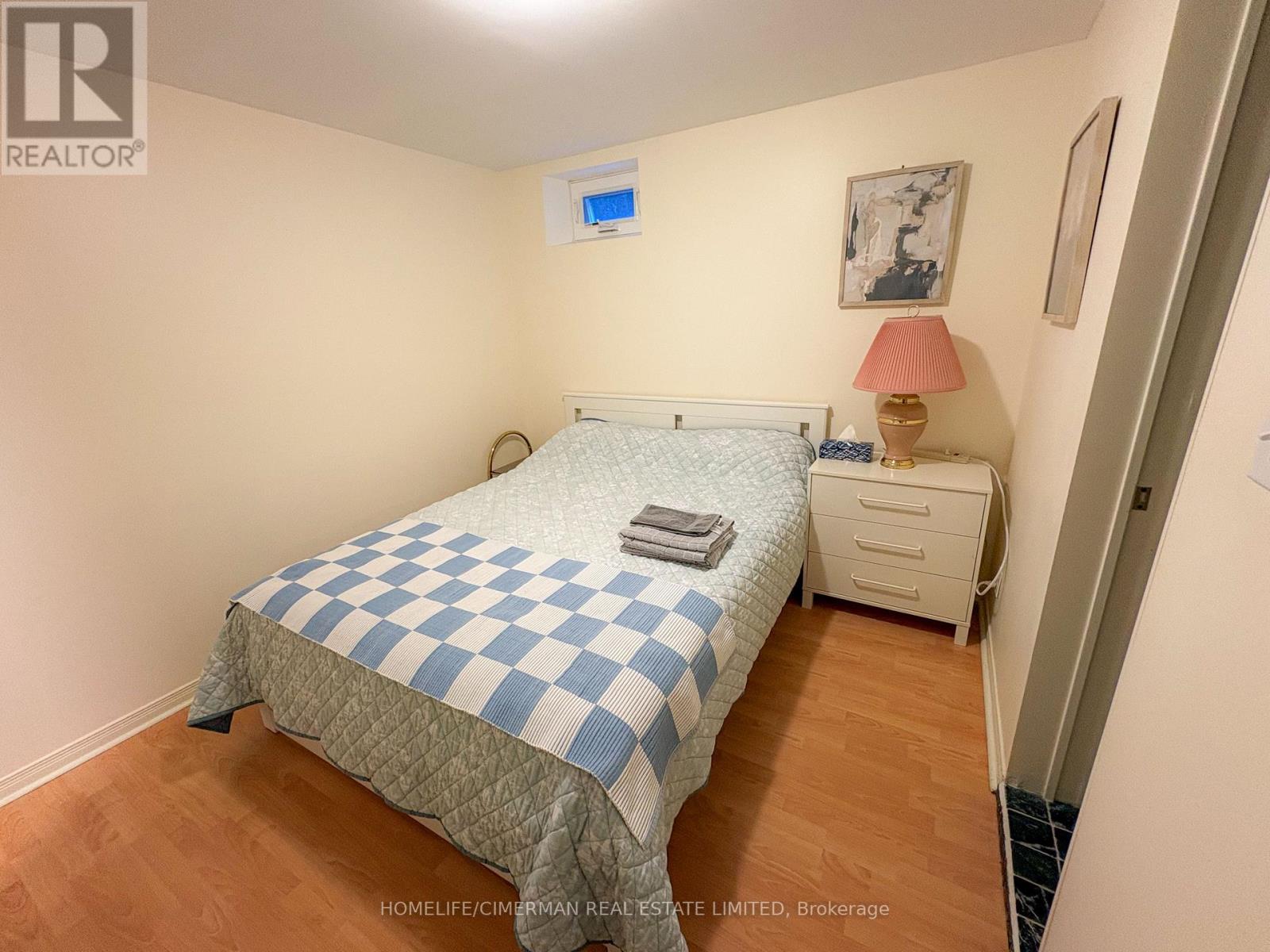 17 Breda Court, Richmond Hill, Ontario  L4C 6E1 - Photo 17 - N13689552