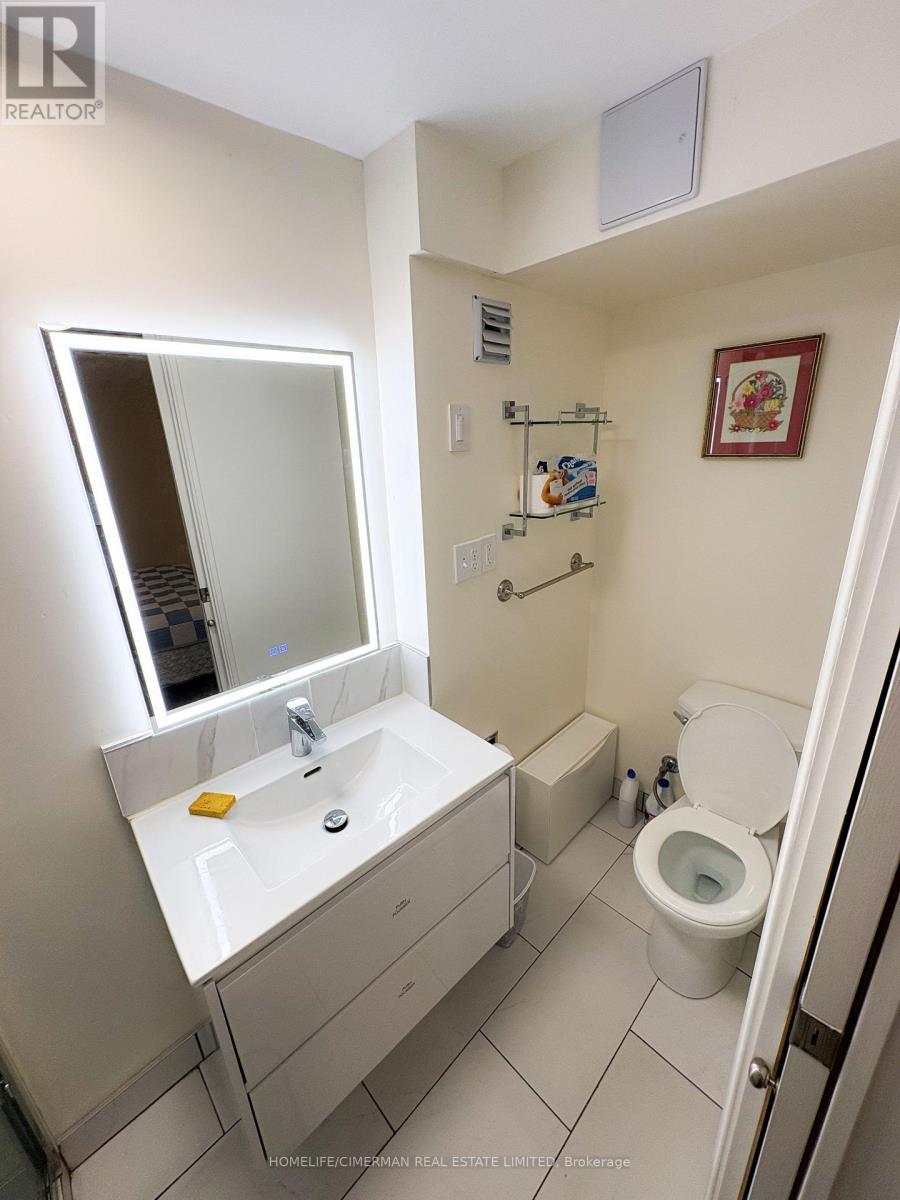 17 Breda Court, Richmond Hill, Ontario  L4C 6E1 - Photo 20 - N13689552