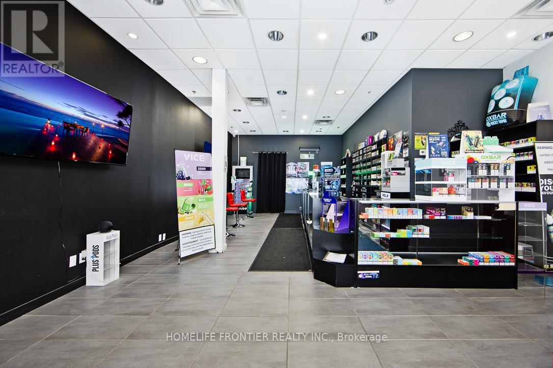 13390 Yonge Street, Richmond Hill, Ontario L4E 2P6 - Photo 10 - N13689594