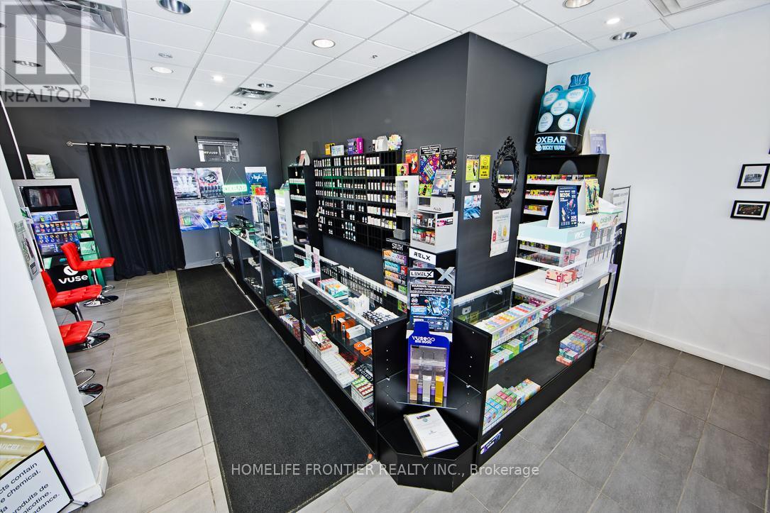 13390 Yonge Street, Richmond Hill, Ontario L4E 2P6 - Photo 11 - N13689594