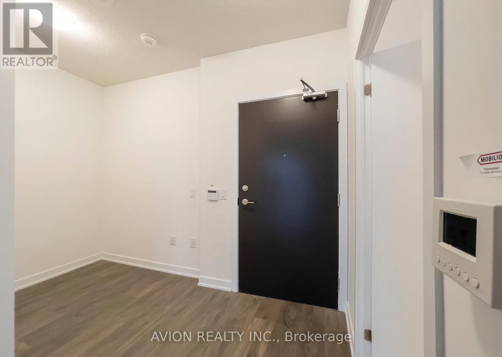 1716 - 10 Honeycrisp Cres Crescent, Vaughan, Ontario  L4K 5Z8 - Photo 20 - N13689612