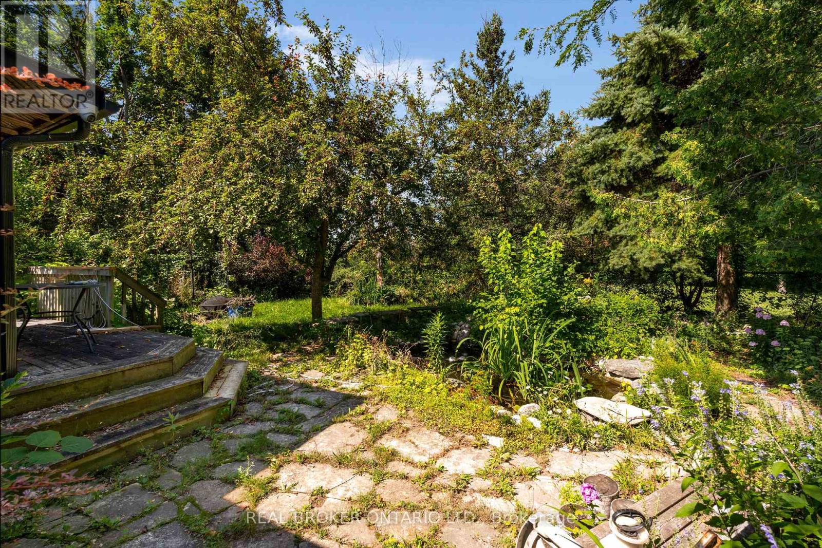 61 Bernick Drive, Barrie, Ontario  L4M 5C1 - Photo 31 - S13689558