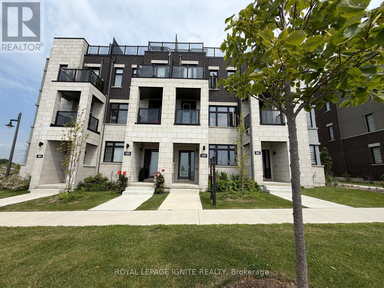 559 Port Darlington Road, Clarington, Ontario  L1C 7E9 - Photo 2 - E13605394
