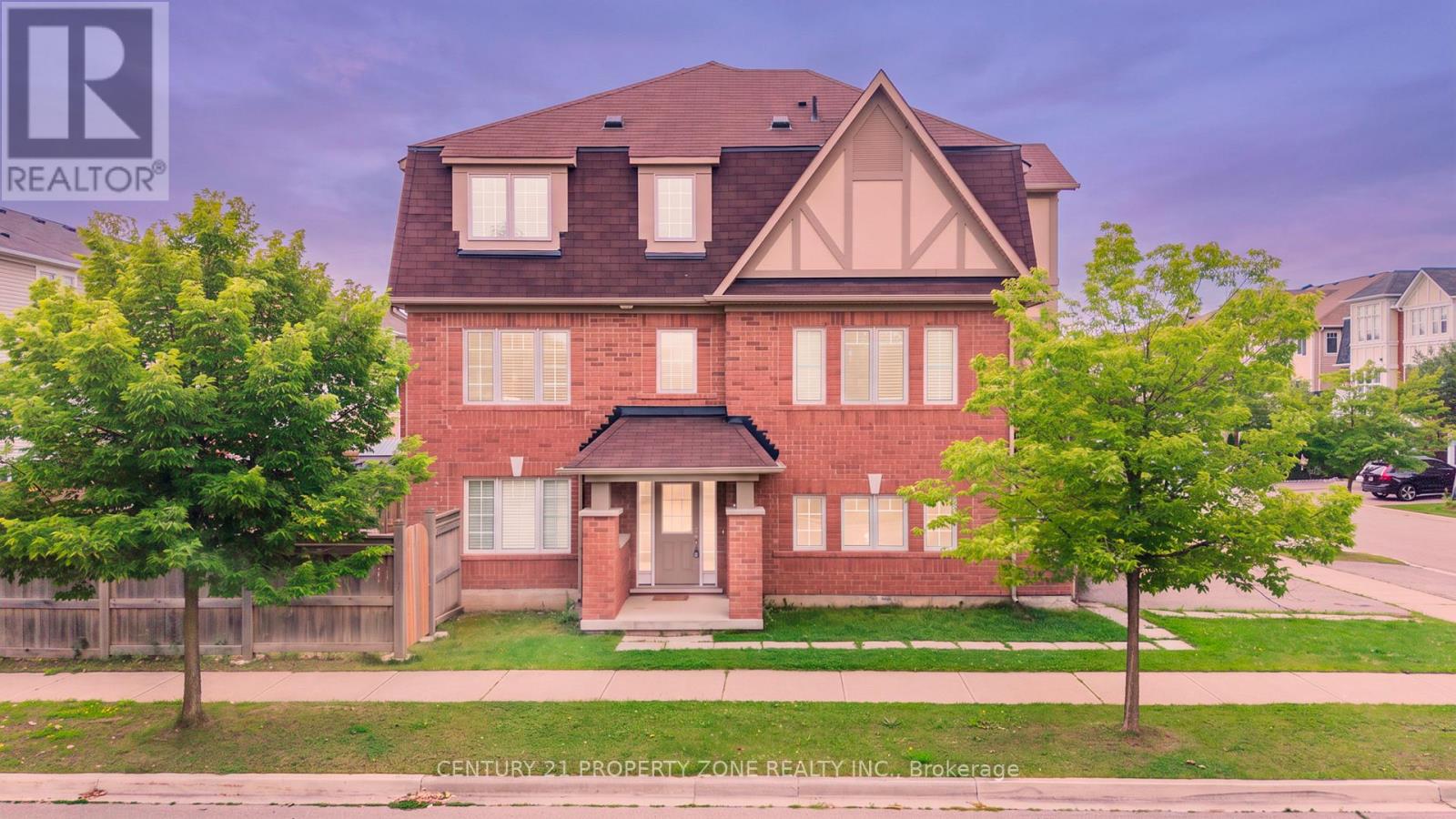 27 MIDHOPE WAY, Brampton, Ontario