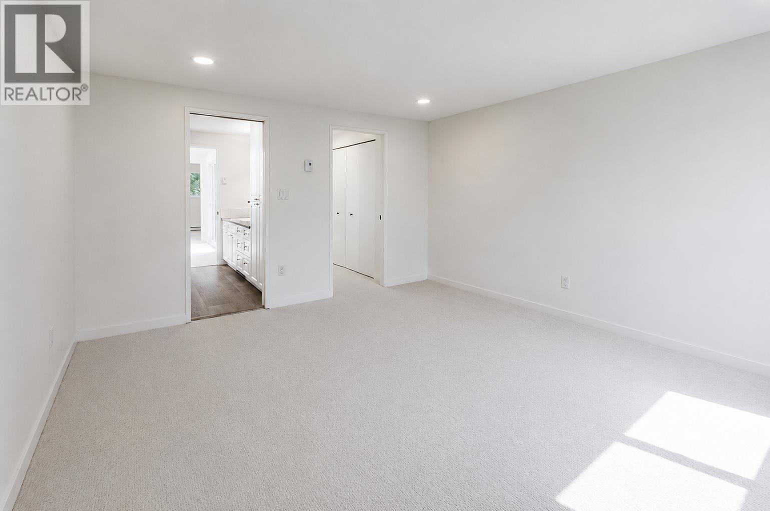 962 E 11th Avenue, Vancouver, British Columbia  V5T 2E9 - Photo 22 - R3156769