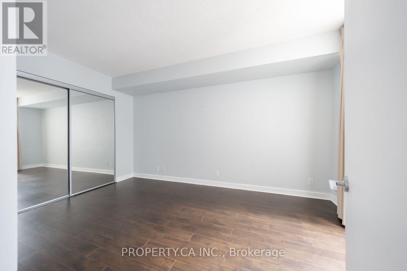 401 - 350 Wellington Street W, Toronto, Ontario  M5V 3W9 - Photo 11 - C13689228
