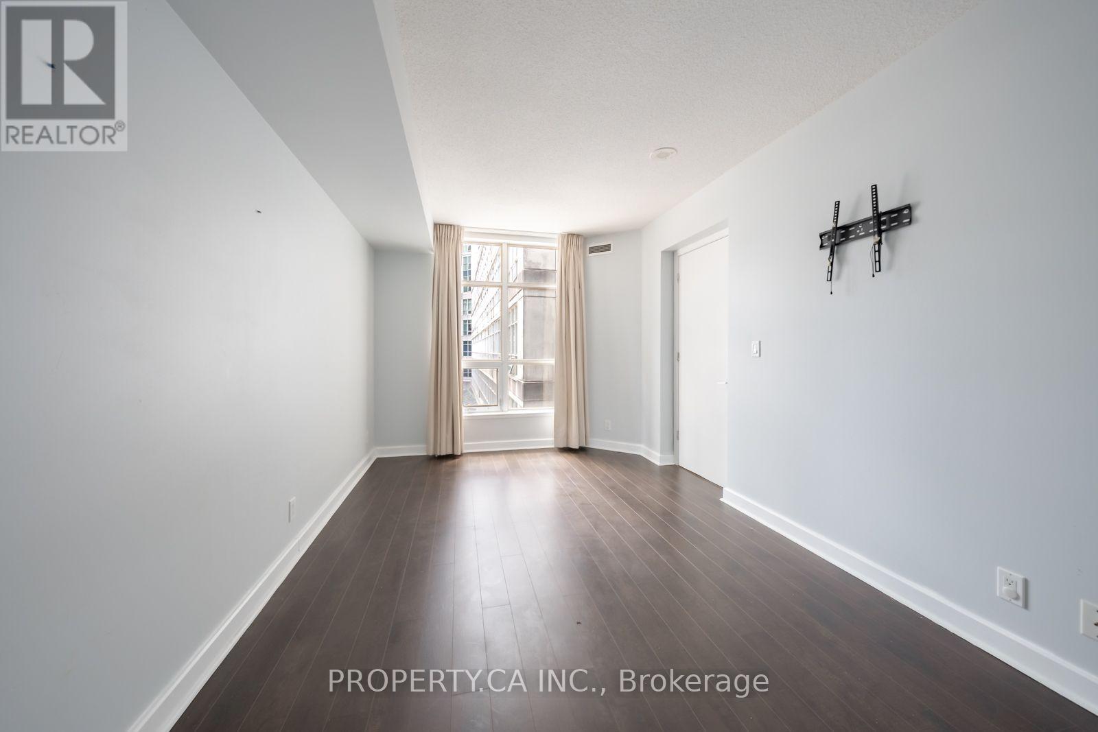 401 - 350 Wellington Street W, Toronto, Ontario  M5V 3W9 - Photo 12 - C13689228