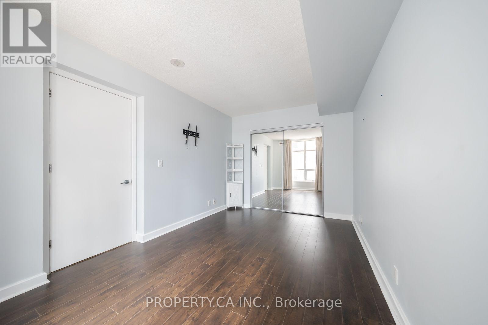 401 - 350 Wellington Street W, Toronto, Ontario  M5V 3W9 - Photo 14 - C13689228