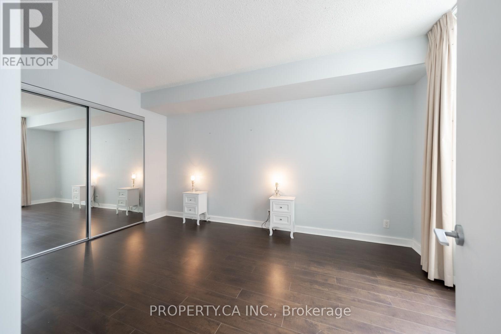 401 - 350 Wellington Street W, Toronto, Ontario  M5V 3W9 - Photo 10 - C13689228