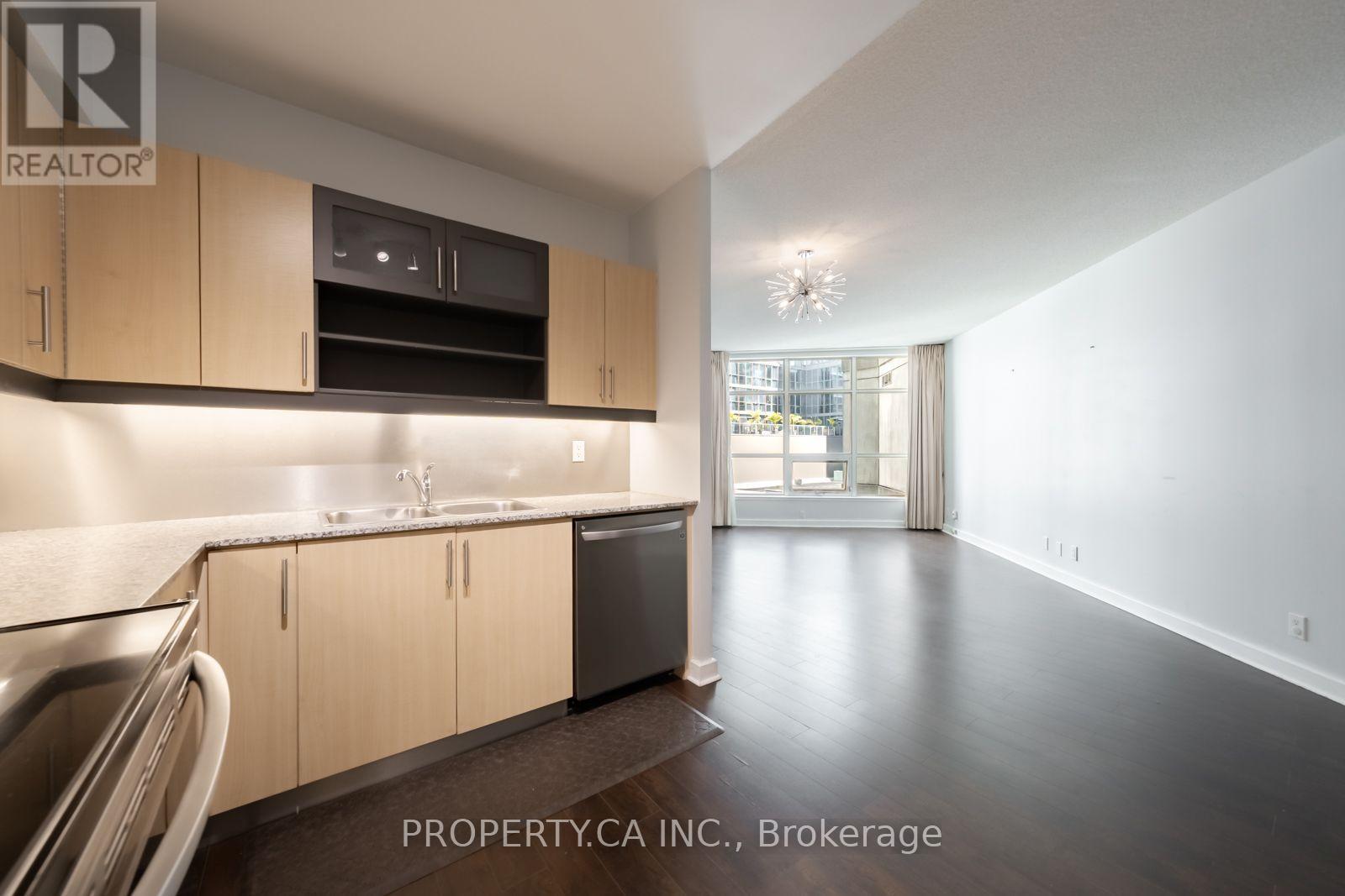 401 - 350 Wellington Street W, Toronto, Ontario  M5V 3W9 - Photo 8 - C13689228