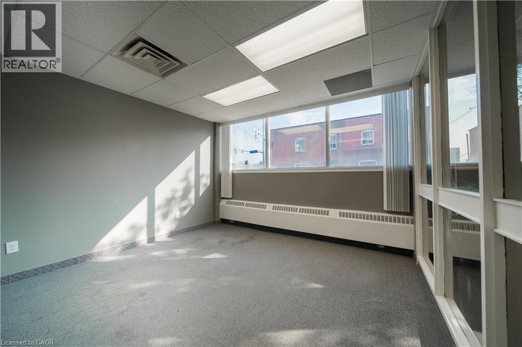 11 King Street, St. Catharines, Ontario  L2R 3H1 - Photo 12 - 40856814