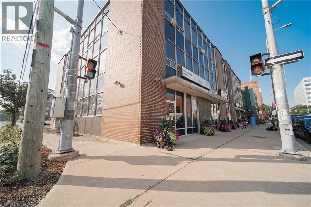 11 King Street, St. Catharines, Ontario  L2R 3H1 - Photo 2 - 40856814