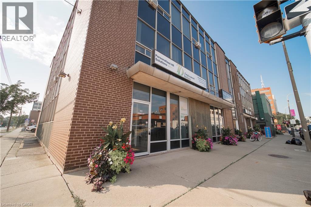 11 King Street, St. Catharines, Ontario  L2R 3H1 - Photo 3 - 40856814
