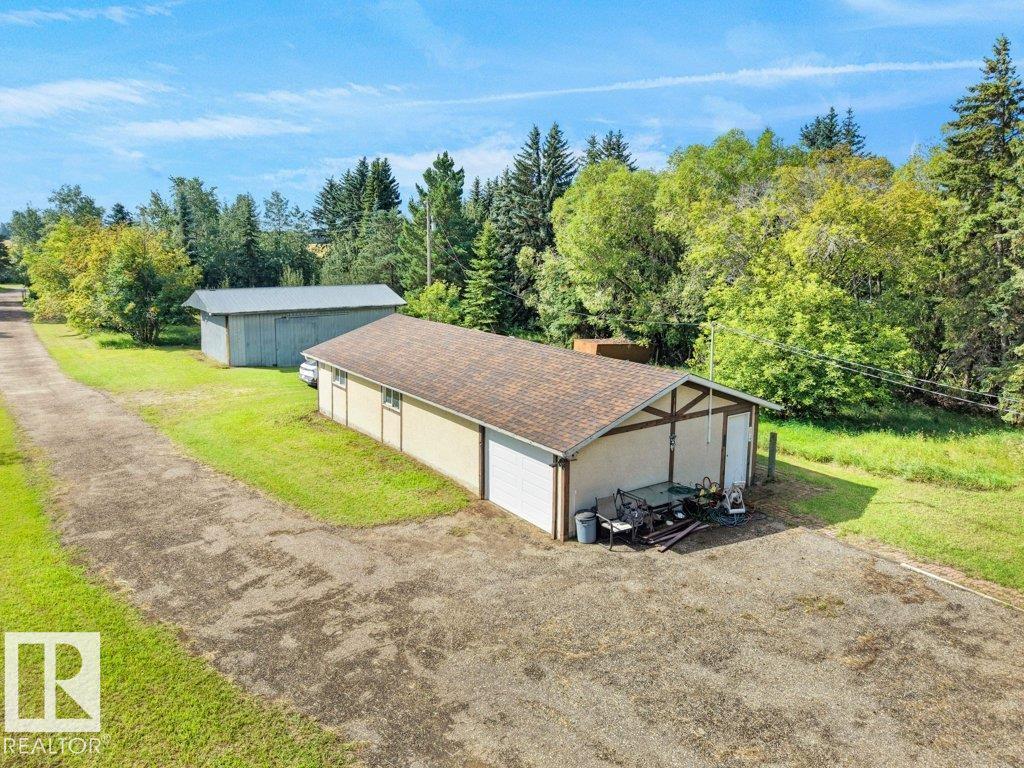 27208 Twp Road 522, Rural Parkland County, Alberta  T6X 3R6 - Photo 8 - E4499599