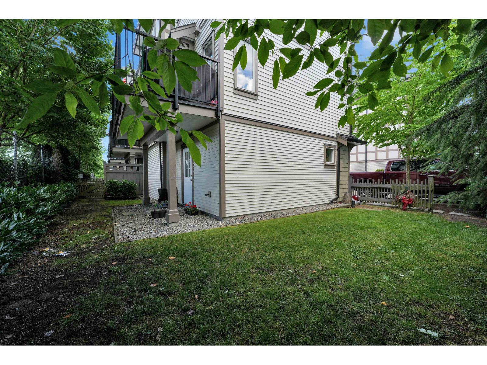 30 7848 209 Street, Langley, British Columbia  V6B 0G4 - Photo 5 - R3156974