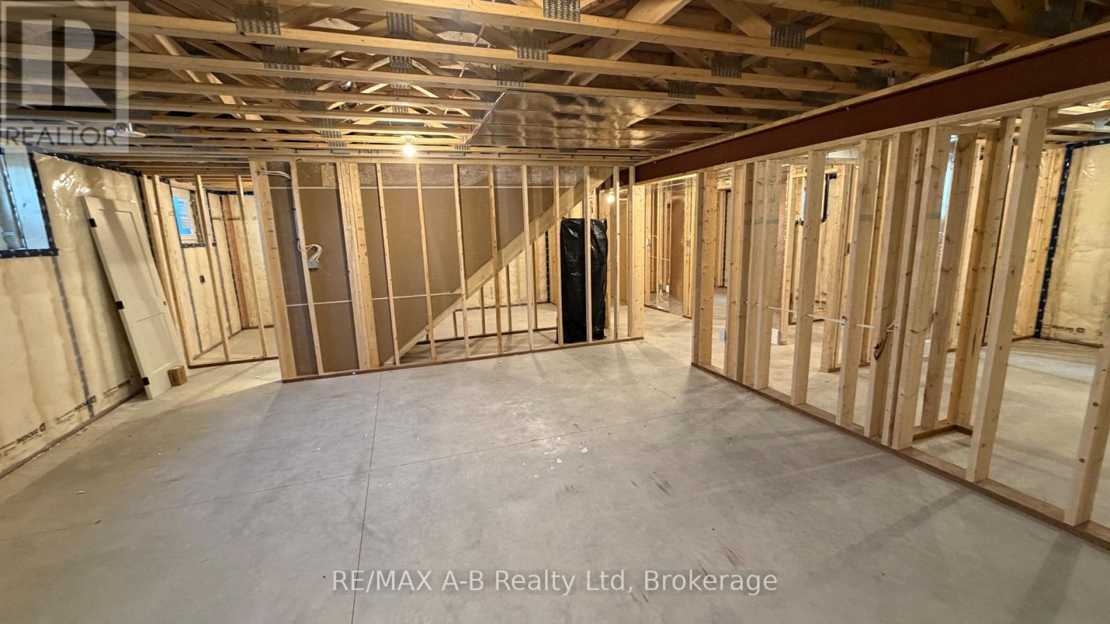 8 Orchard Drive, Stratford, Ontario  N5A 0L1 - Photo 38 - X13547326