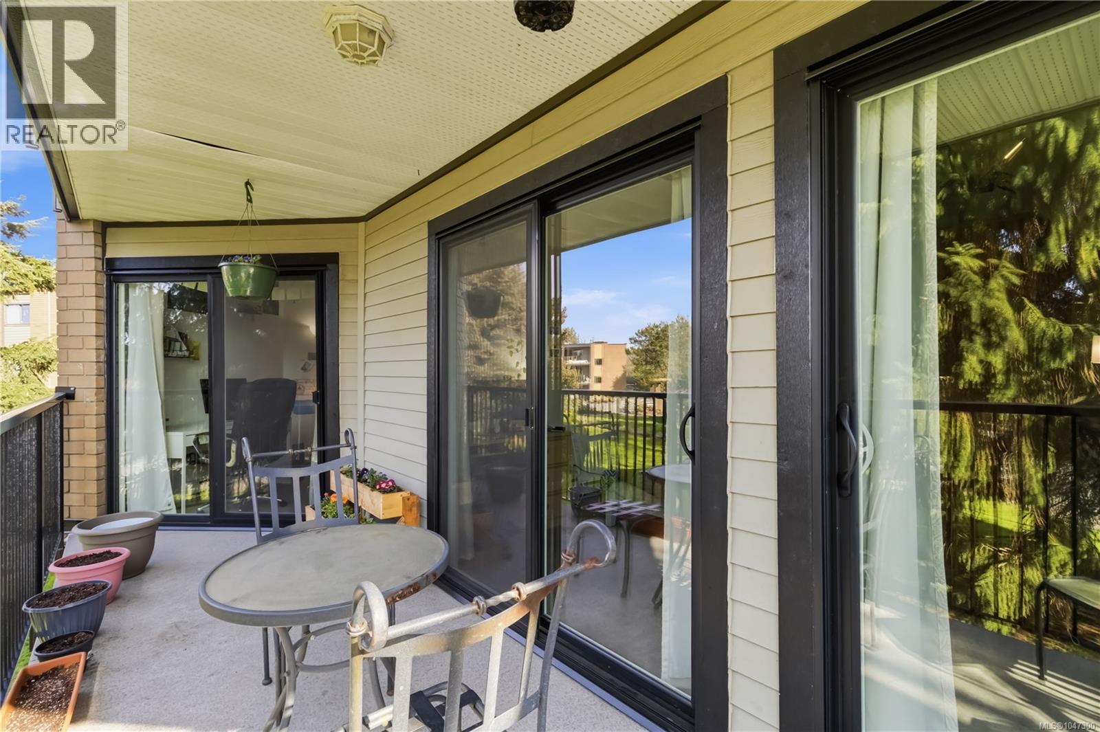 224 1870 Mckenzie Ave, Saanich, British Columbia  V8N 4X3 - Photo 19 - 1047300