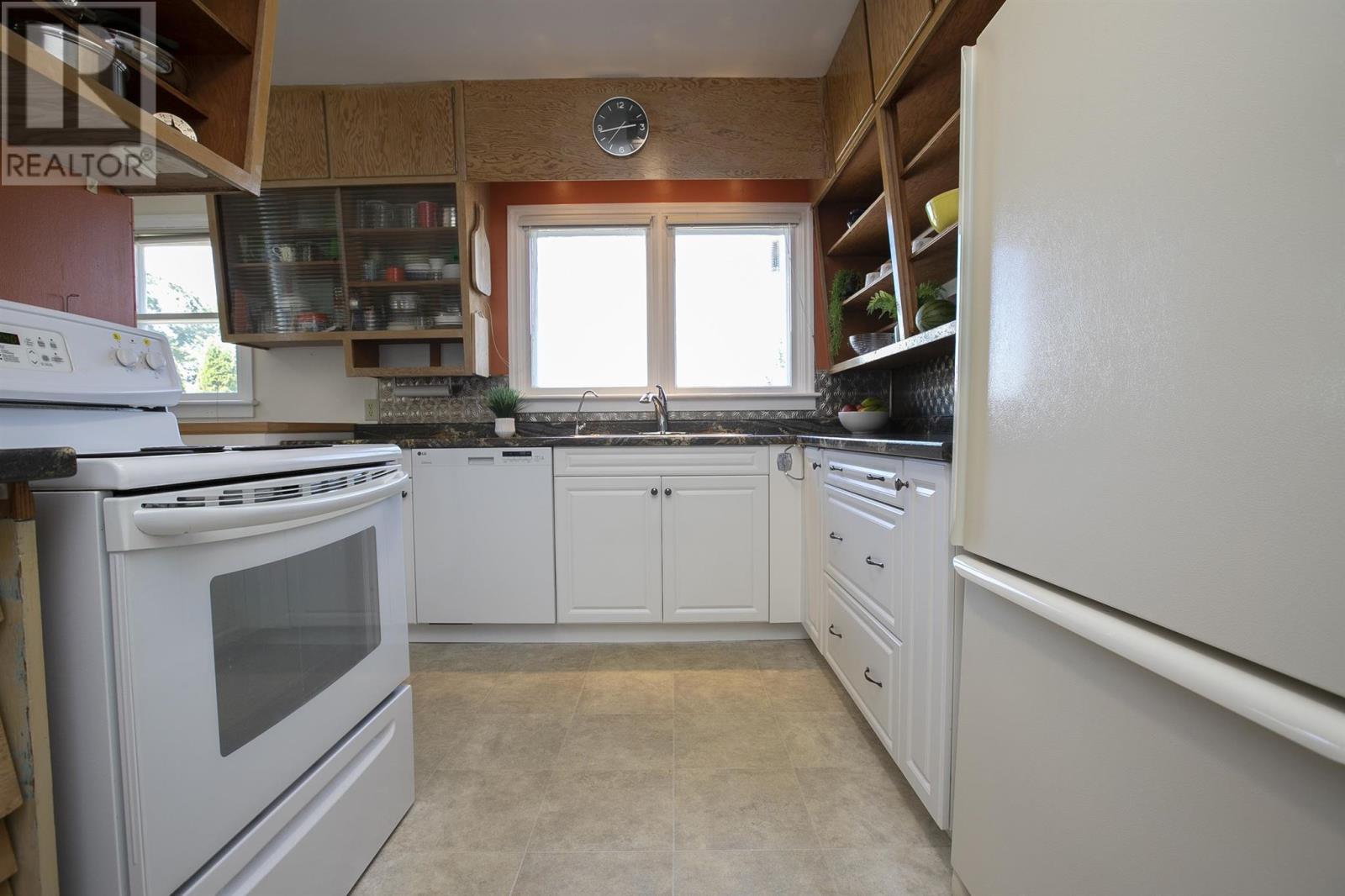 131 Mcmeeken St, Sault Ste. Marie, Ontario  P6A 3L7 - Photo 22 - SM262224