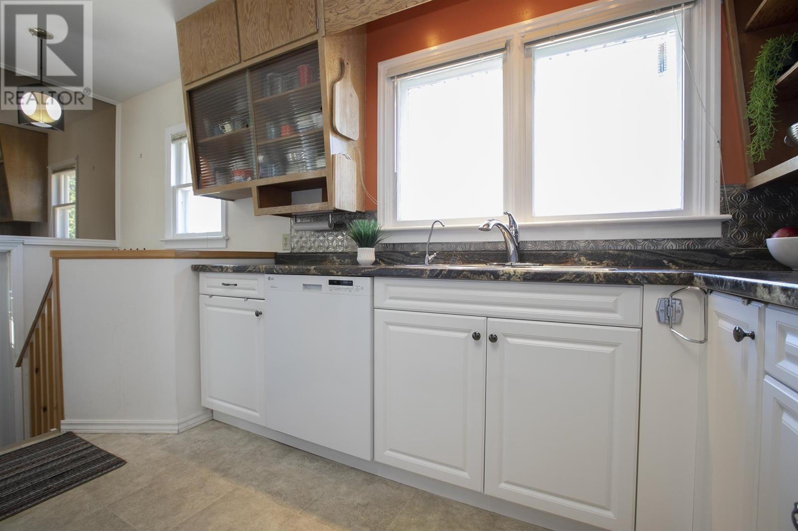 131 Mcmeeken St, Sault Ste. Marie, Ontario  P6A 3L7 - Photo 25 - SM262224