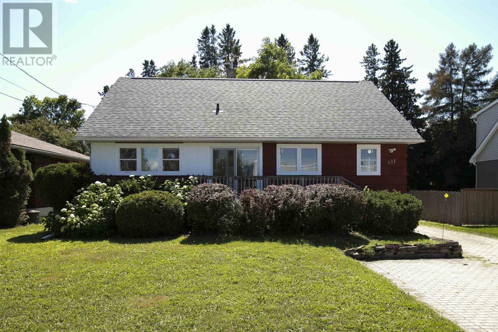 131 Mcmeeken St, Sault Ste. Marie, Ontario  P6A 3L7 - Photo 8 - SM262224