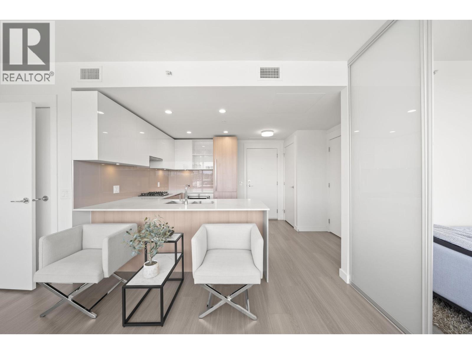 2402 618 Carnarvon Street, New Westminster, British Columbia  V3M 0N9 - Photo 6 - R3157035
