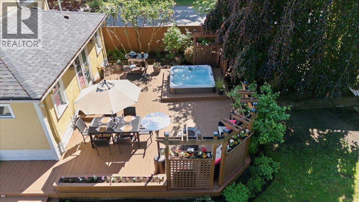 20590 Westfield Avenue, Maple Ridge, British Columbia  V2X 1L4 - Photo 16 - R3157026