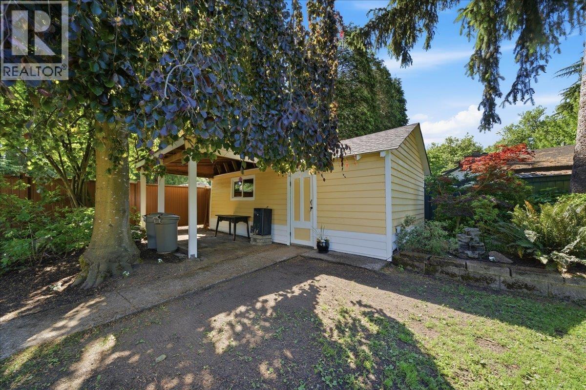 20590 Westfield Avenue, Maple Ridge, British Columbia  V2X 1L4 - Photo 36 - R3157026