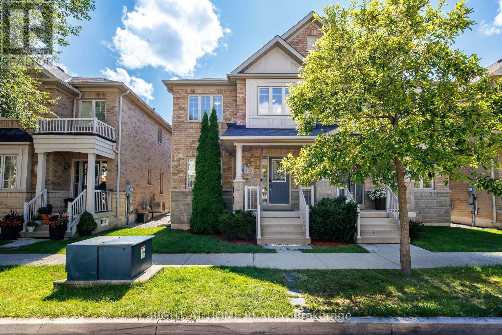 3128 ROBERT BROWN BOULEVARD, Oakville, Ontario