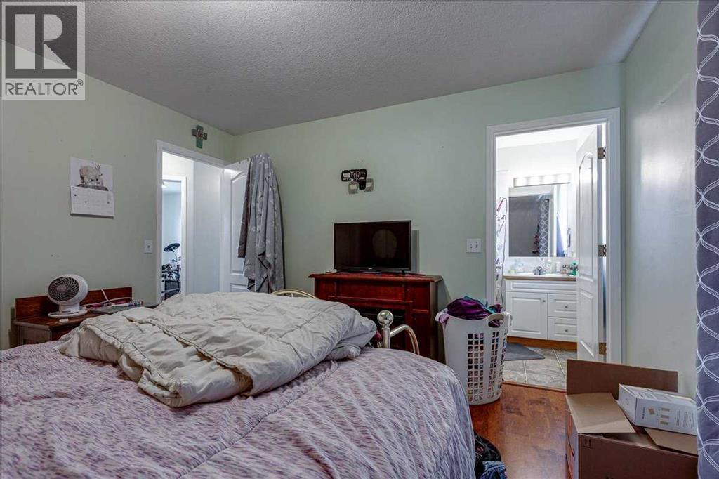 4 Harrison Road, Sylvan Lake, Alberta  T4S 1T4 - Photo 21 - A2312112