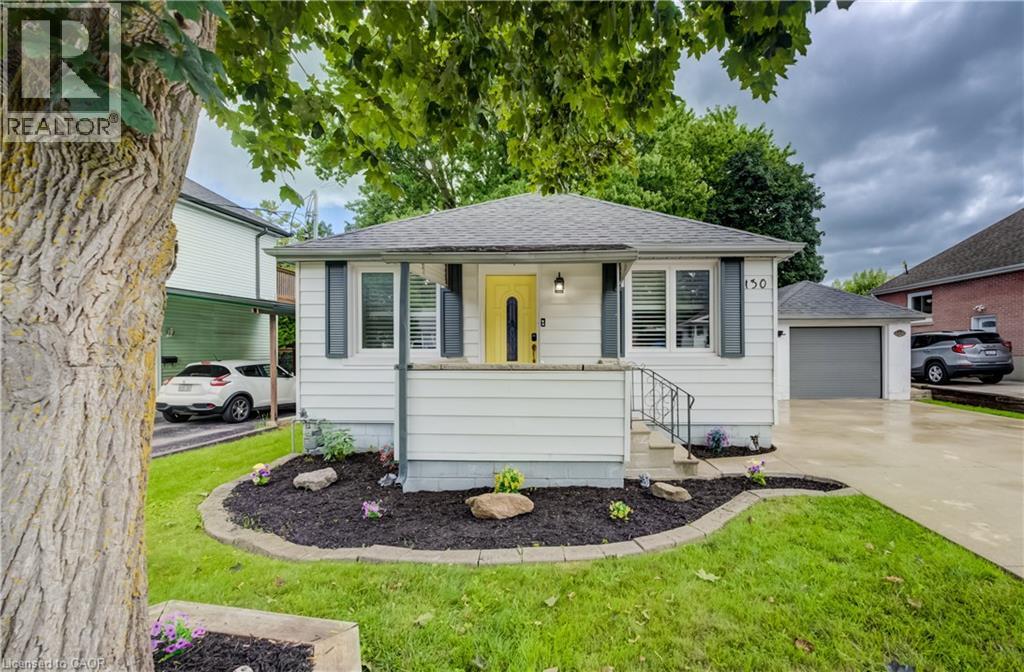 130 SYDENHAM Street, Woodstock, Ontario