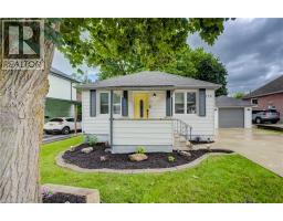 130 SYDENHAM Street, Woodstock, Ontario