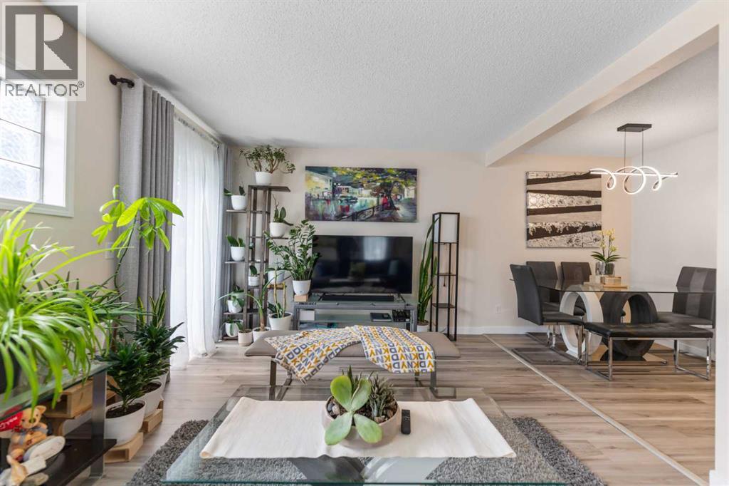 4 Millview Green Sw, Calgary, Alberta T2Y 3W1 - Photo 12 - A2325057