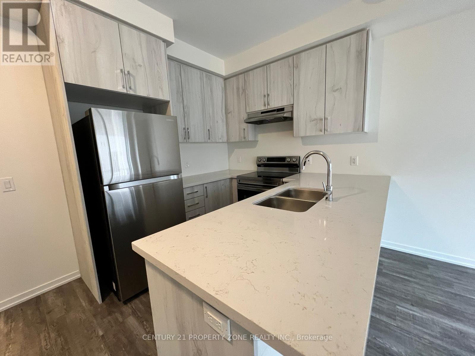 20 CLEVELAND STREET, Cambridge, Ontario