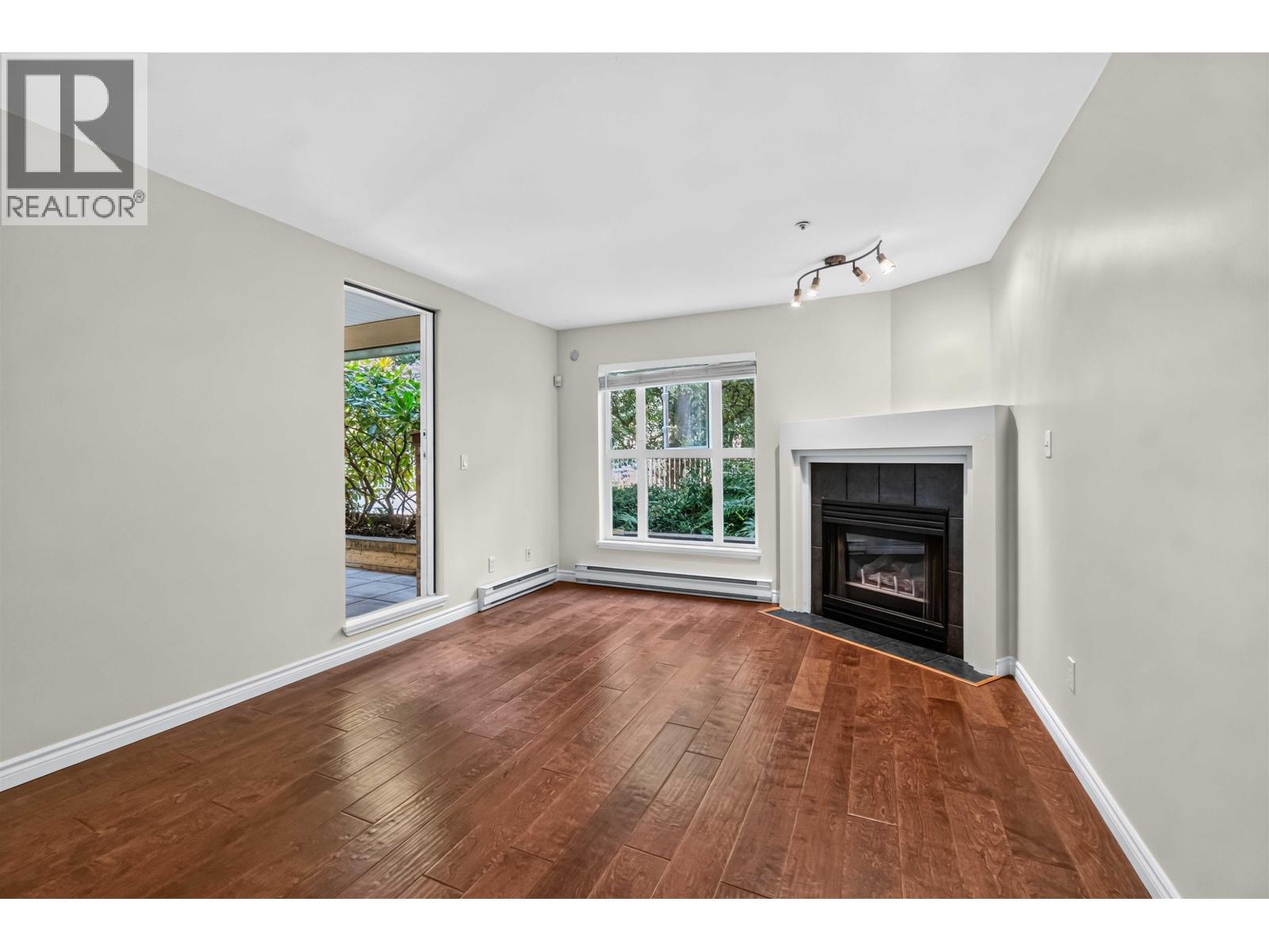 110 2231 Welcher Avenue, Port Coquitlam, British Columbia  V3C 6H5 - Photo 2 - R3156934