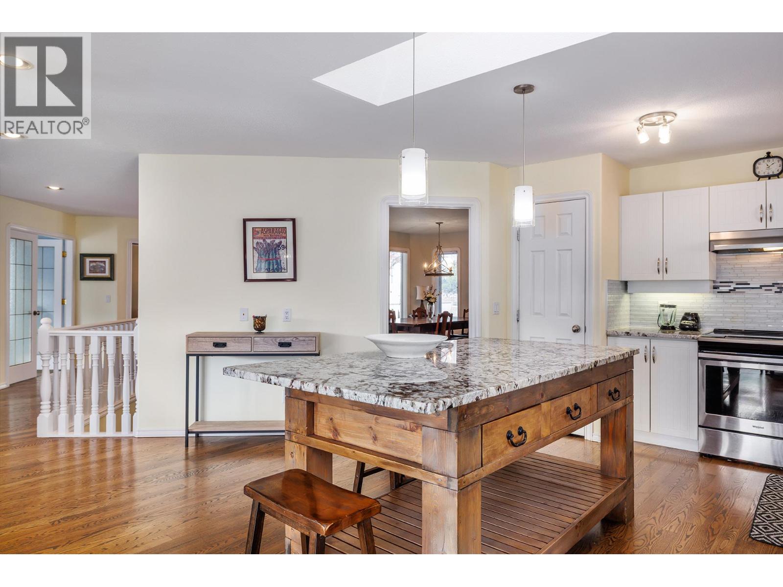 452 Glen Pine Court Unit# 19, Kelowna, British Columbia  V1V 1W7 - Photo 8 - 10392155