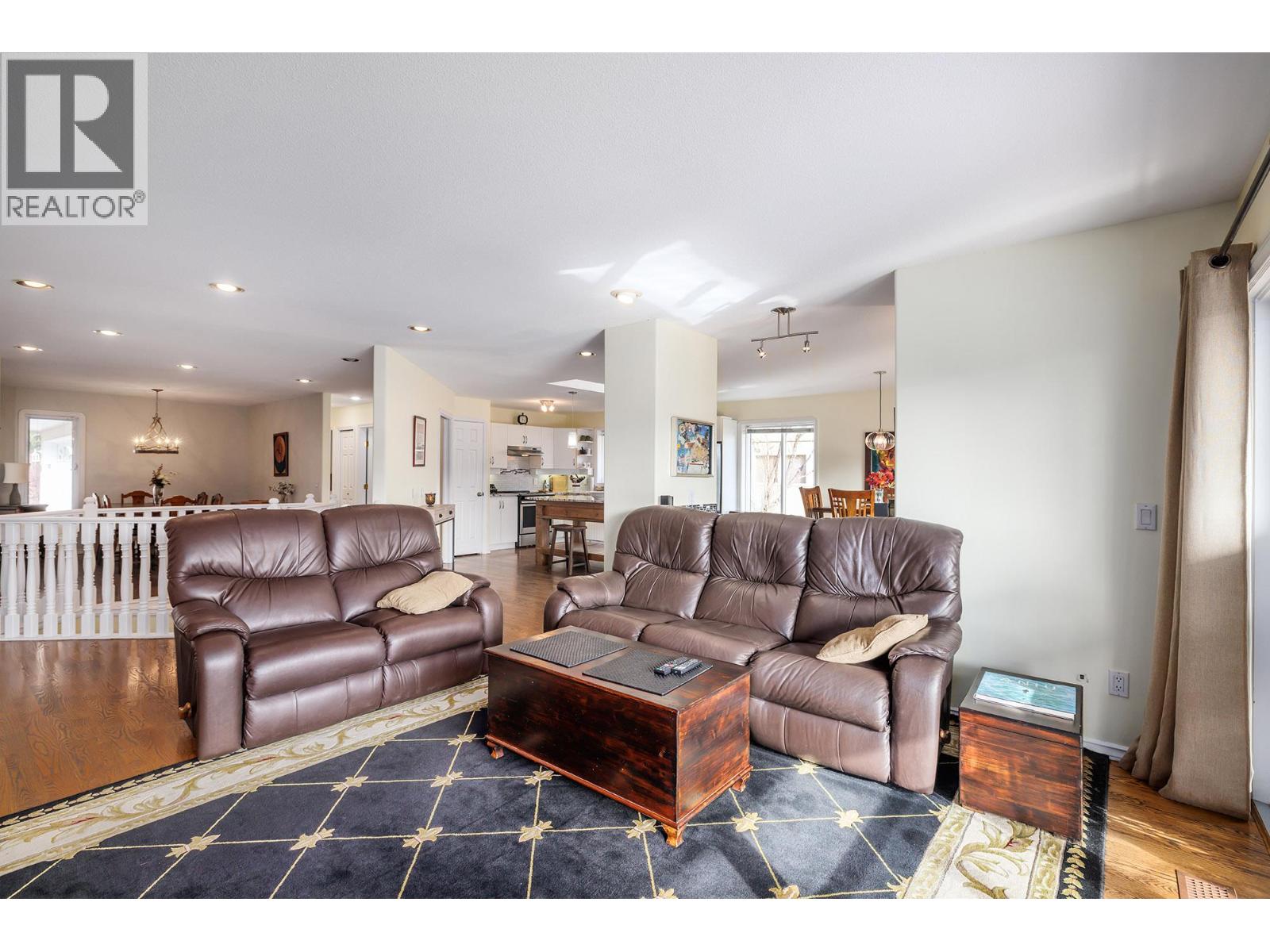 452 Glen Pine Court Unit# 19, Kelowna, British Columbia  V1V 1W7 - Photo 4 - 10392155