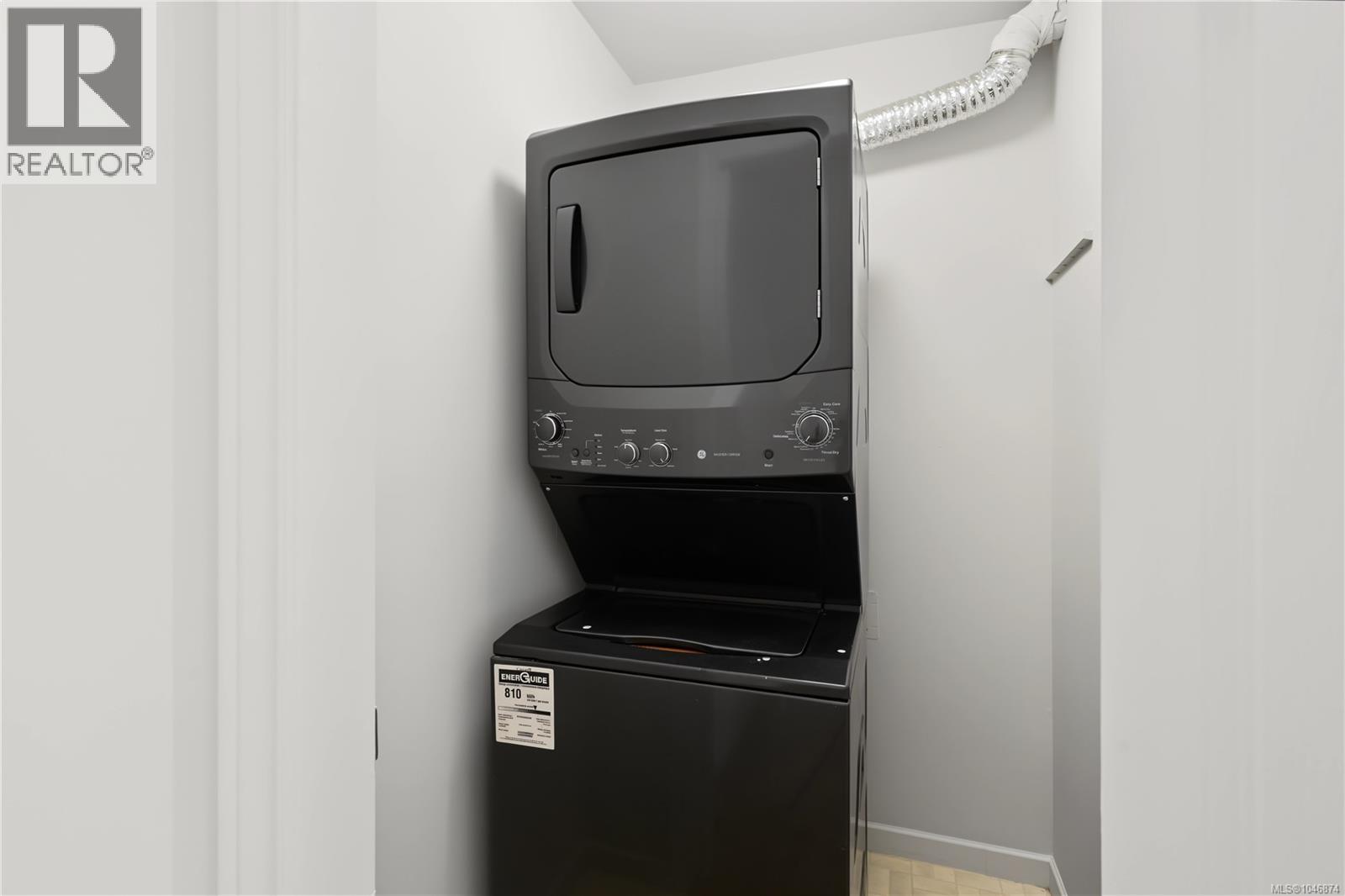 303 1190 View St, Victoria, British Columbia  V8V 5J2 - Photo 18 - 1046874