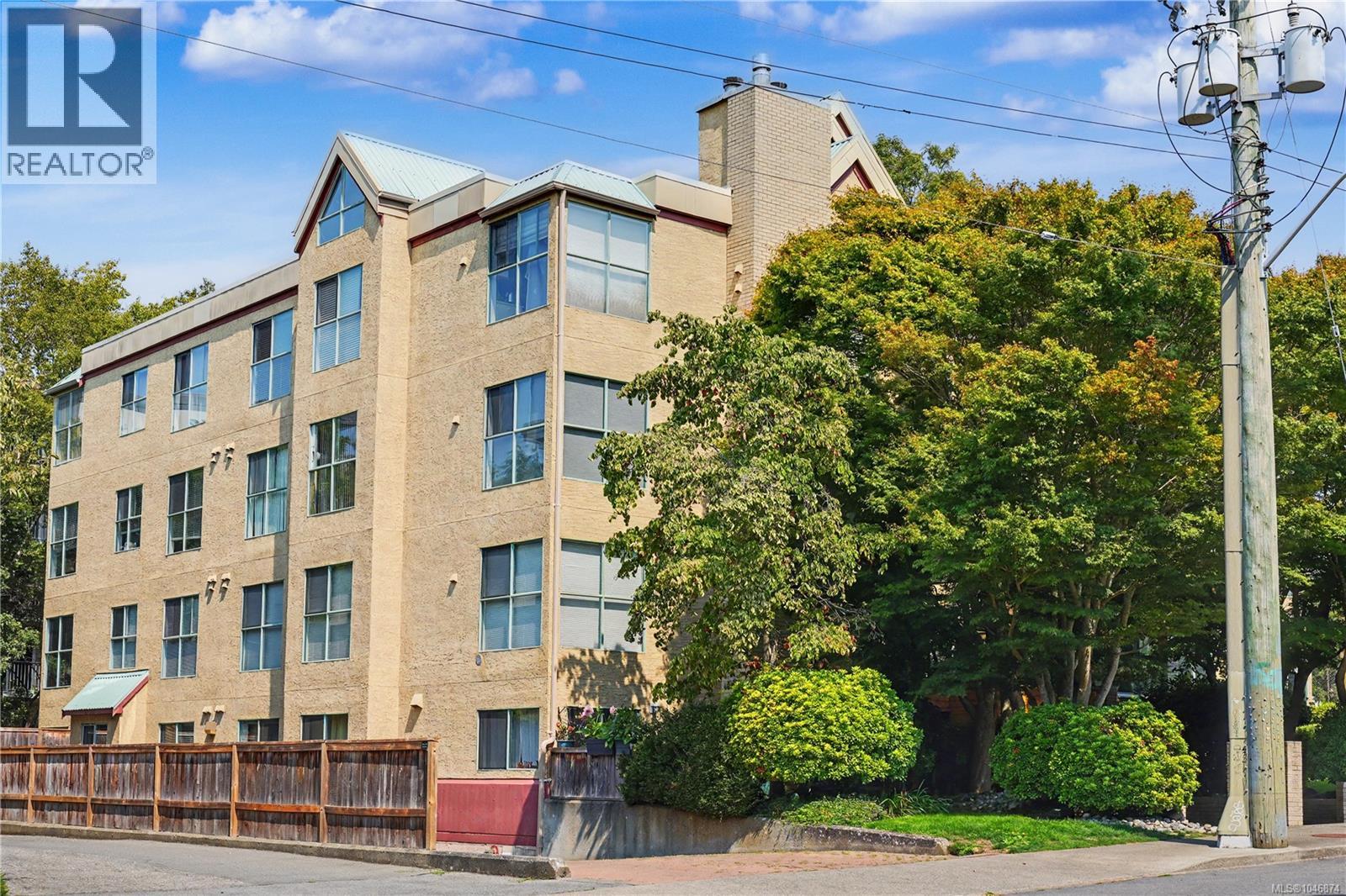 303 1190 View St, Victoria, British Columbia  V8V 5J2 - Photo 35 - 1046874