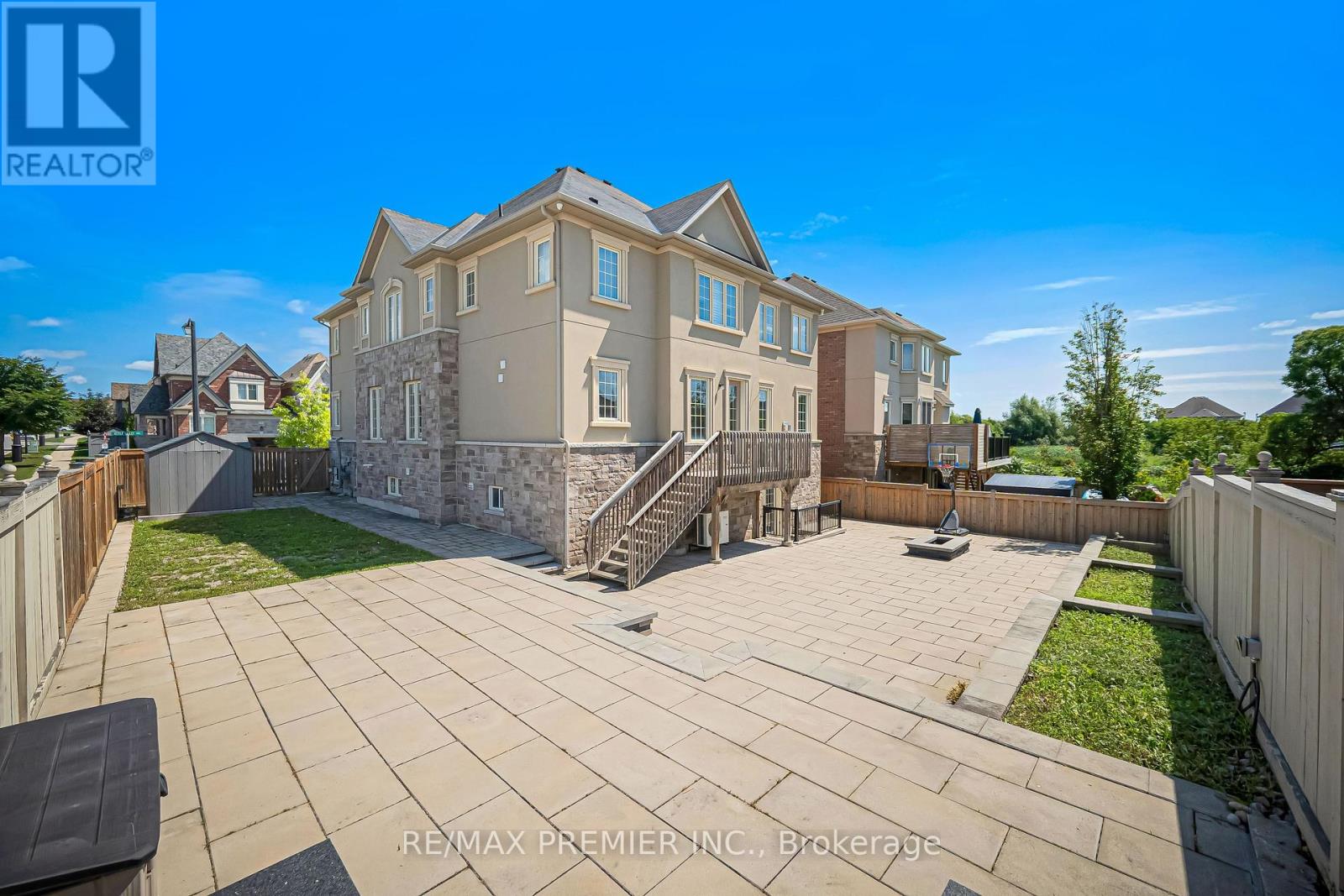 16 Kettle Valley Trail, King, Ontario L7B 0A6 - Photo 47 - N13689598