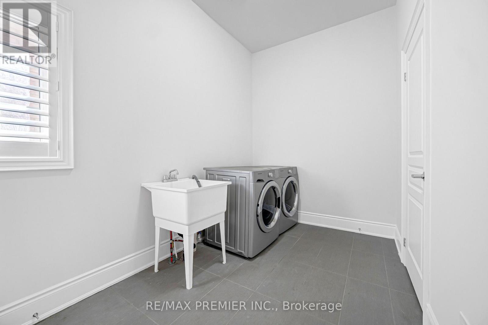 16 Kettle Valley Trail, King, Ontario L7B 0A6 - Photo 43 - N13689598