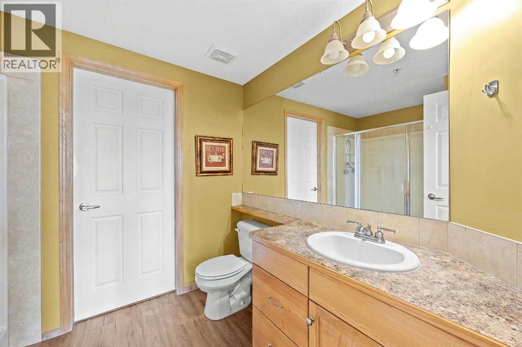 225, 15 Everstone Drive Sw, Calgary, Alberta T2Y 5B5 - Photo 13 - A2331227