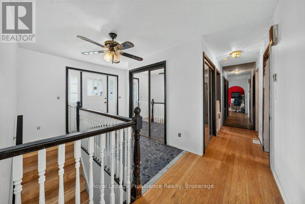 17 West Park Lane/ 32 Tall Pine Road, Addington Highlands, Ontario  K0H 2G0 - Photo 18 - X13689734
