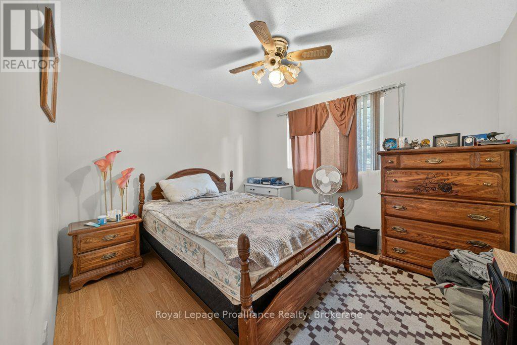17 West Park Lane/ 32 Tall Pine Road, Addington Highlands, Ontario  K0H 2G0 - Photo 19 - X13689734