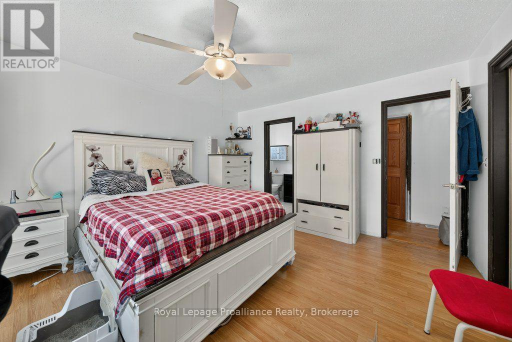 17 West Park Lane/ 32 Tall Pine Road, Addington Highlands, Ontario  K0H 2G0 - Photo 21 - X13689734