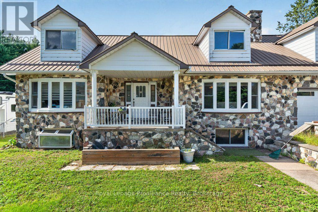 17 West Park Lane/ 32 Tall Pine Road, Addington Highlands, Ontario  K0H 2G0 - Photo 3 - X13689734