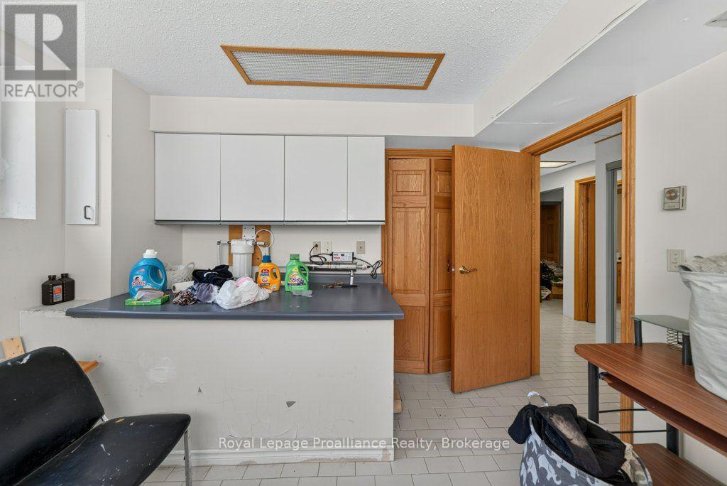 17 West Park Lane/ 32 Tall Pine Road, Addington Highlands, Ontario  K0H 2G0 - Photo 45 - X13689734
