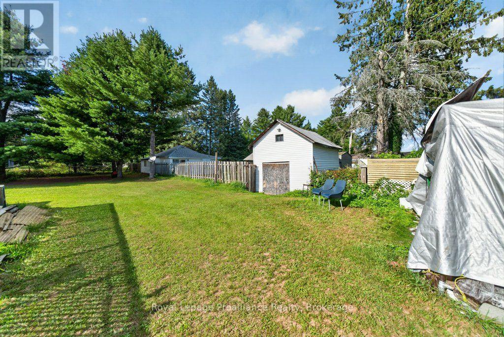 17 West Park Lane/ 32 Tall Pine Road, Addington Highlands, Ontario  K0H 2G0 - Photo 49 - X13689734