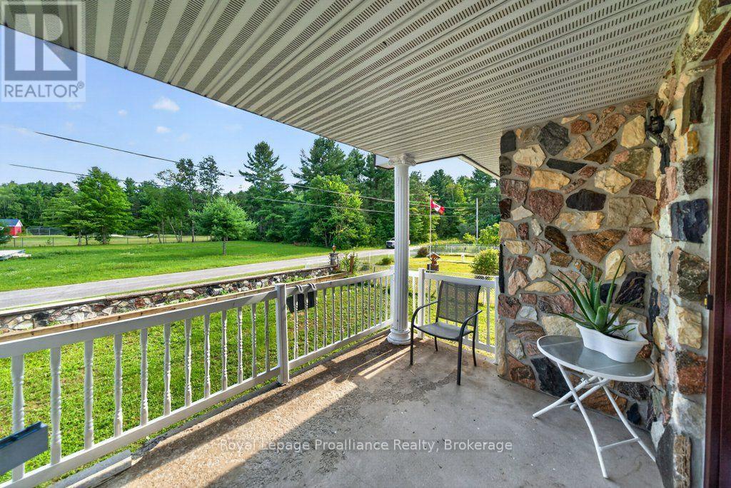17 West Park Lane/ 32 Tall Pine Road, Addington Highlands, Ontario  K0H 2G0 - Photo 5 - X13689734