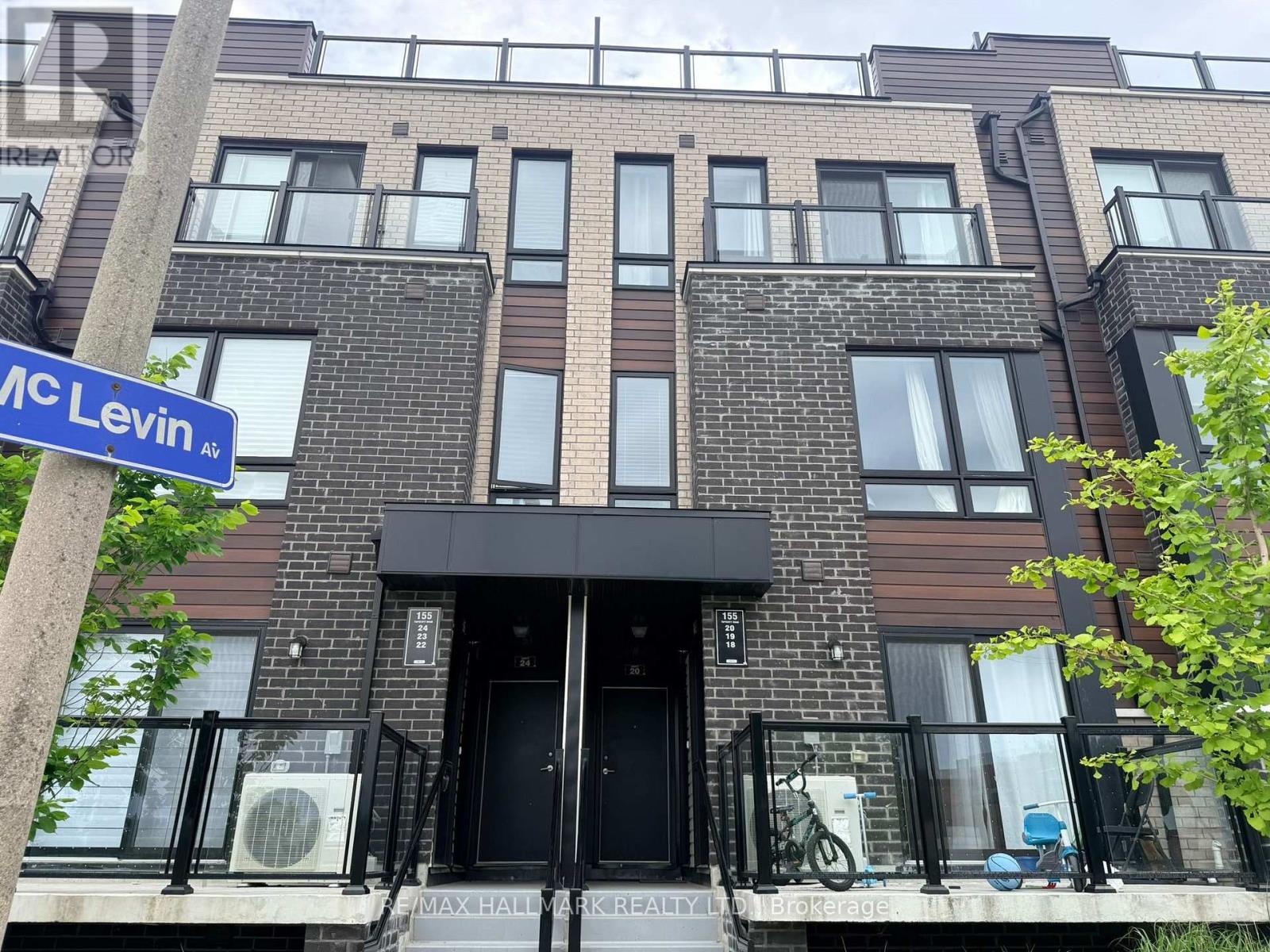 18 - 155 Tapscott Road, Toronto, Ontario  M1B 1E7 - Photo 2 - E13689698