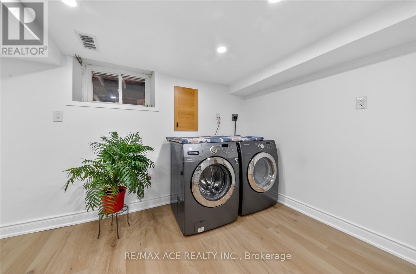 Bsmt - 40 Brinloor Boulevard, Toronto (Scarborough Village), Ontario  M1M 1L5 - Photo 11 - E13689704